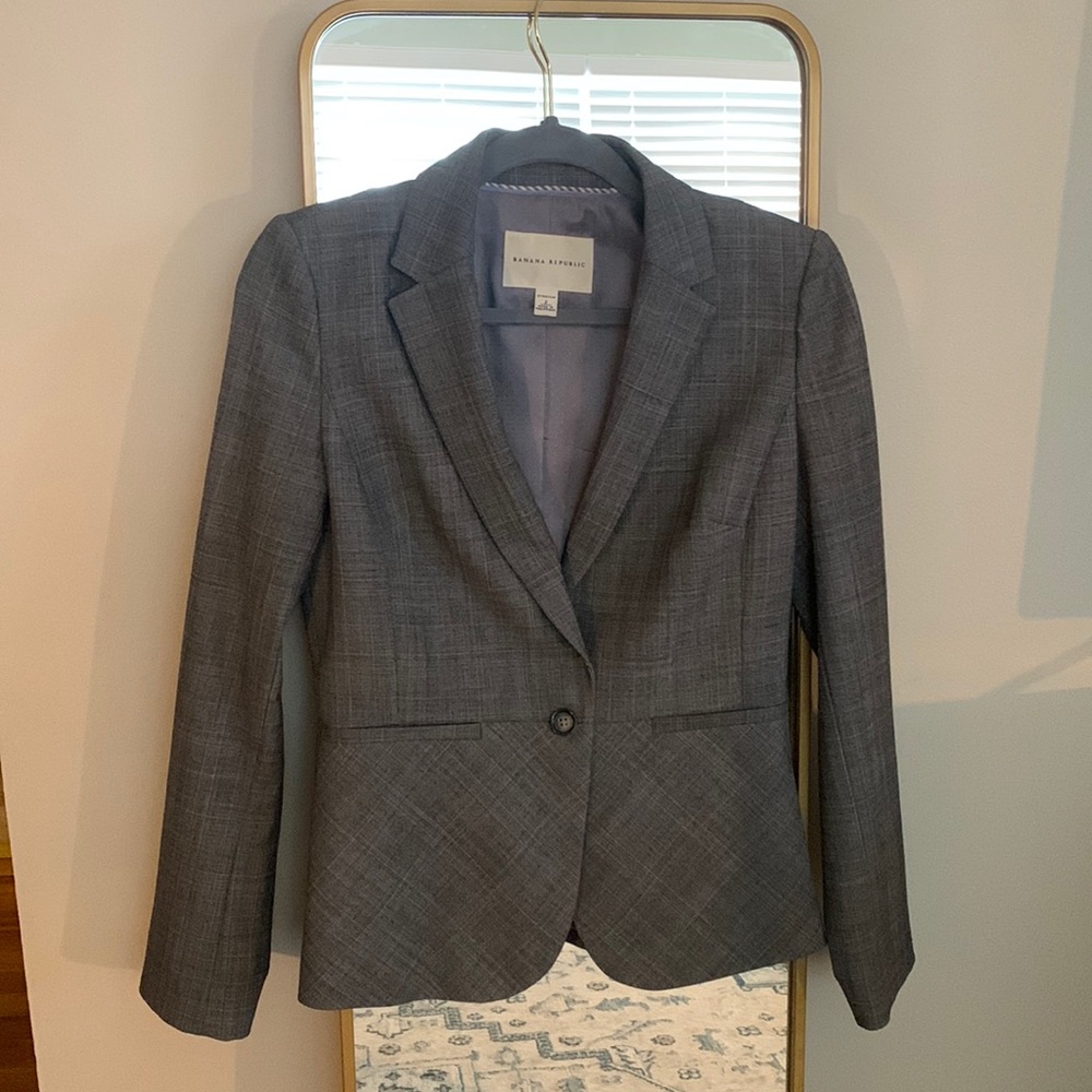Banana Republic Wool Blend Professional Blazer